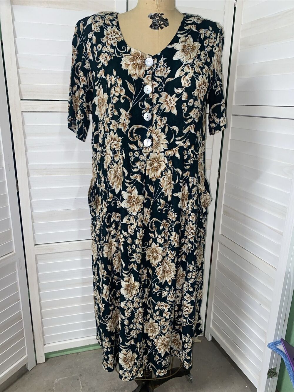 Caroline Wells Vintage 90s Green Cream Floral Flowy Shirt Dress Size 14